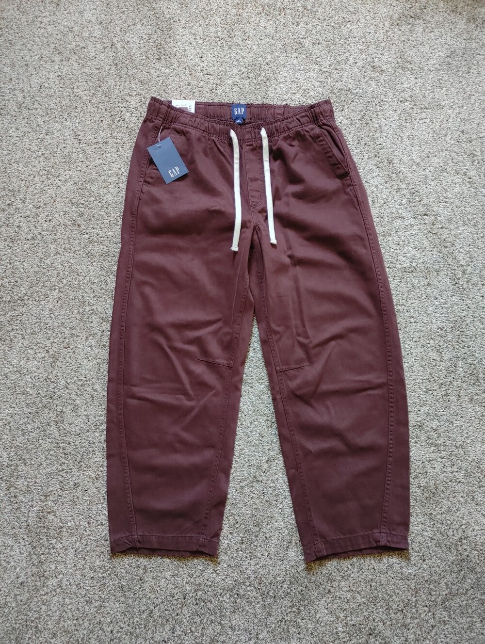 GAP mid rise pull on barrel style pants